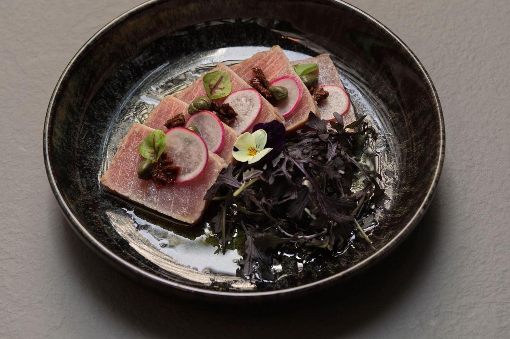 Monasty, Thessaloniki, Autograph Collection Hotel Exterior foto Tuna sashimi