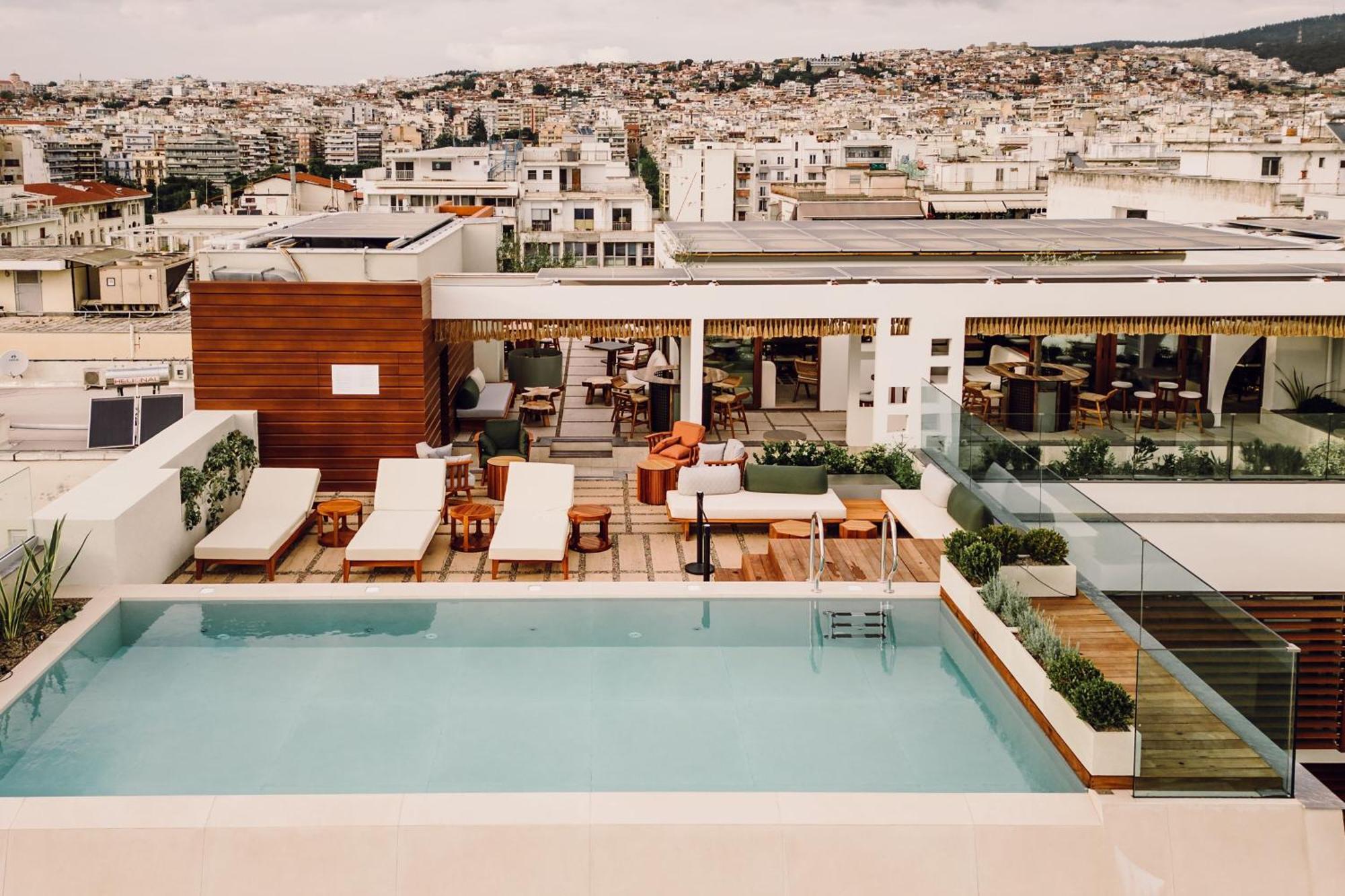 Monasty, Thessaloniki, Autograph Collection Hotel Exterior foto The hotel's rooftop pool